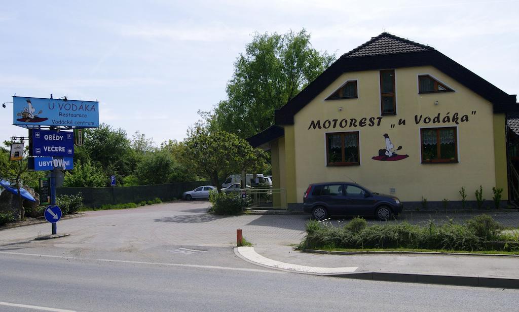 Motorest U Vodaka Прага Экстерьер фото